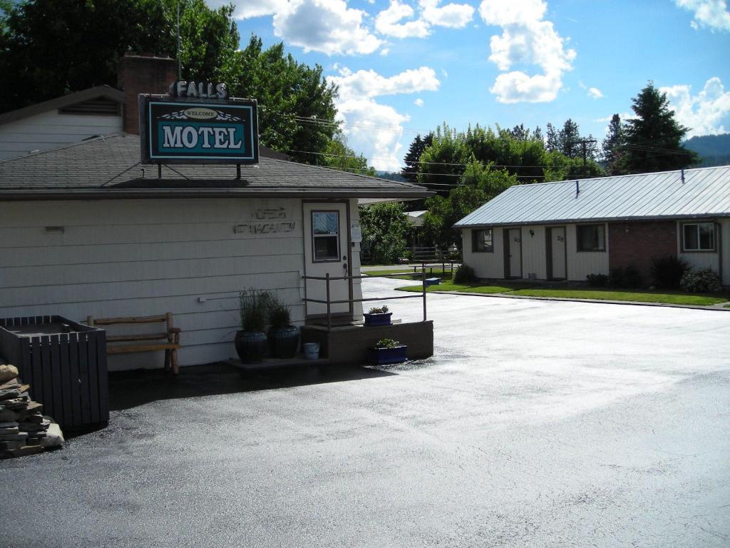 Falls Motel Thompson Falls Екстериор снимка