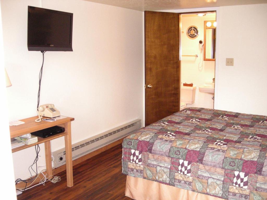 Falls Motel Thompson Falls Стая снимка